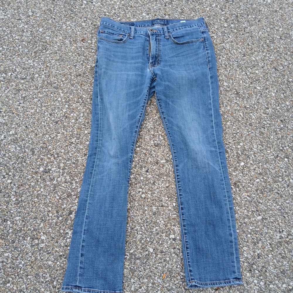 Lucky Brand 410 Athletic Straight Jeans Mens 32x32 Blue Denim Pants Casual
